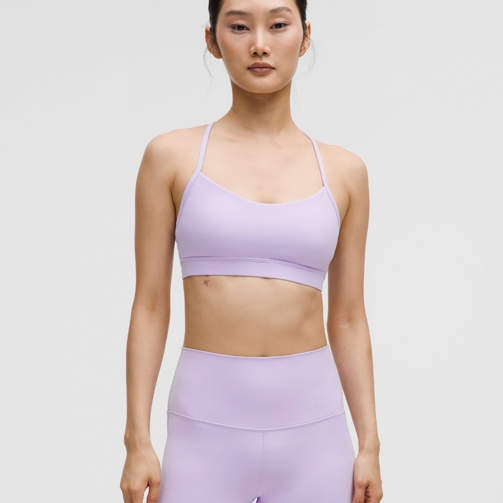 Lululemon Flow Y Bra Nulu lavender